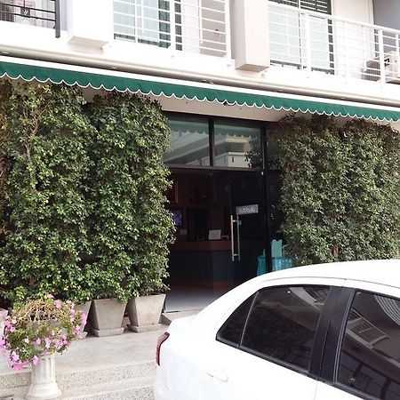 U Place Korat Nakhonratchasima Buitenkant foto