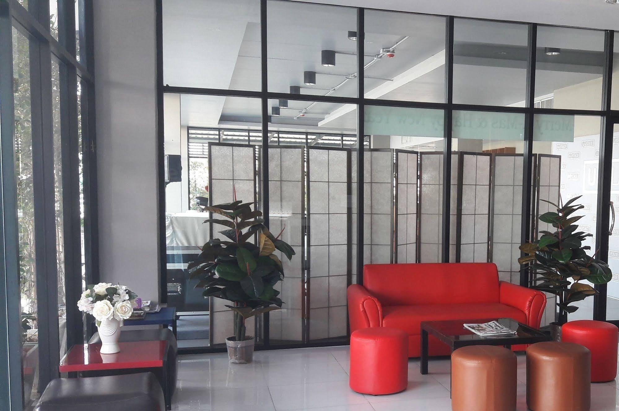 U Place Korat Nakhonratchasima Buitenkant foto